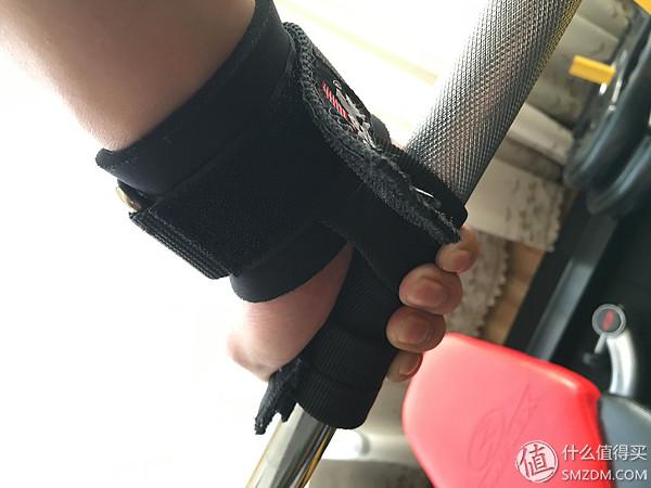安德玛手套真假辨别_安德玛健身手套怎么样_安德玛棒球手套