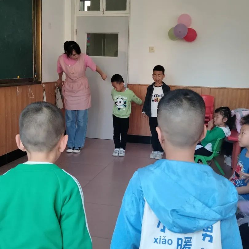 冯卓君婚礼_冯卓本人图片_冯卓 图片