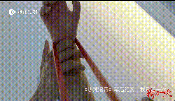 健身手套小还是大点好_健身手套的作用_健身手套 小了