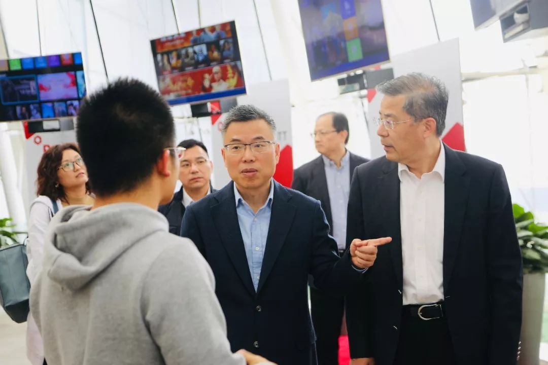 东方明珠新媒体市值_东方明珠新媒体股份_东方明珠新媒体有限公司是国企吗