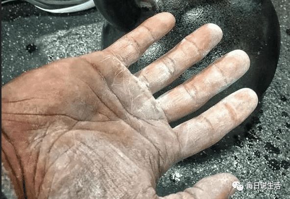 健身手套有用吗_健身手套有什么用_健身用的手套