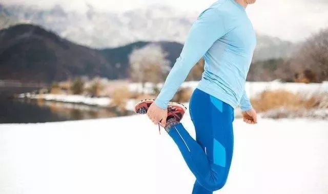 健身手套大了怎么办_健身手套松点好还是紧点好_健身手套松一点