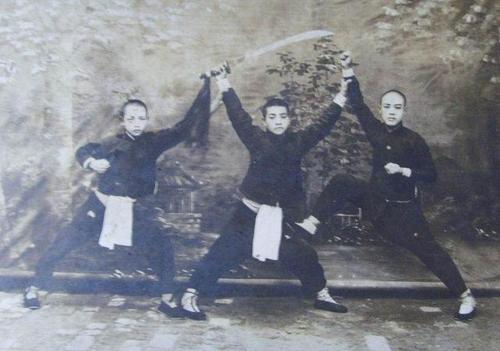 武术基本功训练视频教程_武术基本拳法教学视频_武术基本功练习拳法