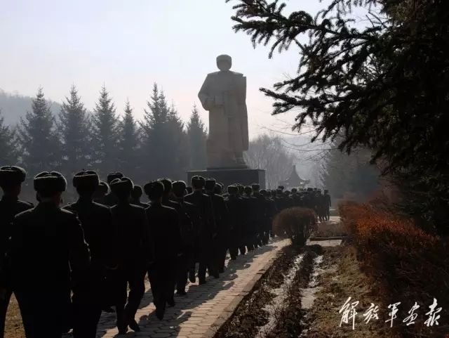 张浩 中国港湾_中国港湾张志峰_中国港湾董事长简历