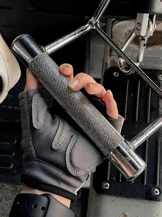 开元棋盘app官方版下载_开元棋盘app官网版下载-跑跑车 从讨厌运动到健身狂魔，她说离不开这几件神器（非广