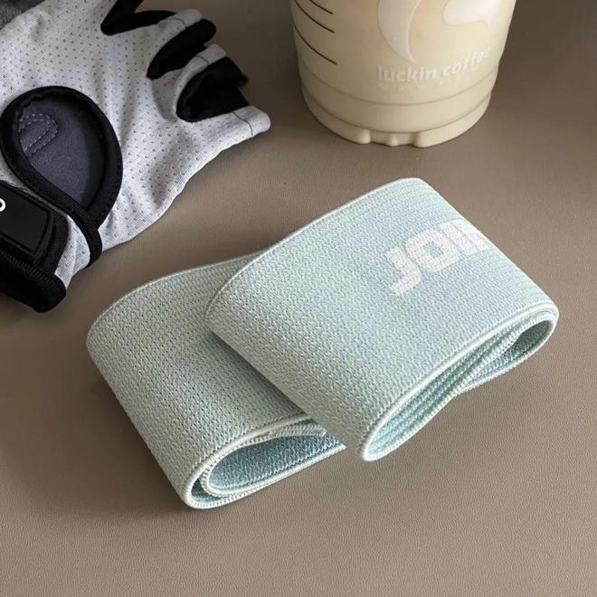 戴手套健身好不好_健身戴不戴手套_戴手套健身的坏处