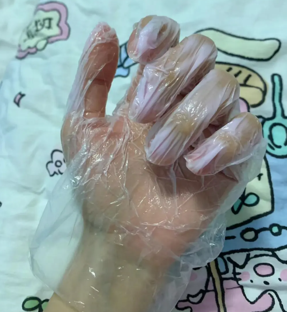 手套味道健身有效果吗_健身手套发臭_健身手套有味道