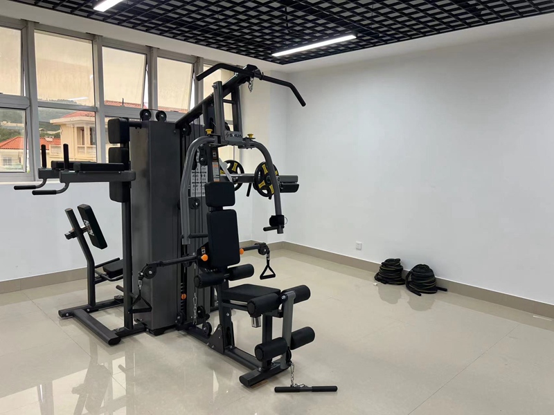 综合训练器使用_综合训练器训练视频_北京综合训练器