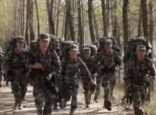 踩水入门教程_初学者踩水教学视频_练习踩水