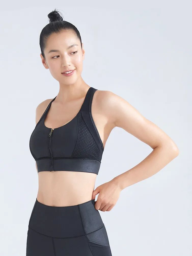 健身手套选择大一点还是小一点_手套健身选择什么材质_健身手套怎么选择