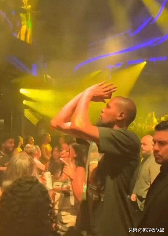 杜兰特练习投篮_投篮姿势杜兰特_杜兰特投篮训练视频