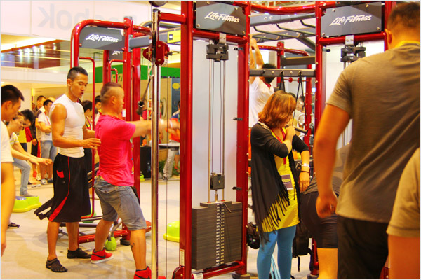 360综合训练器_综合训练器动作_综合训练器安装视频教程