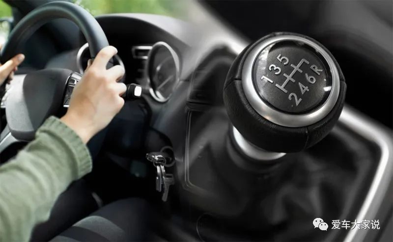 手动换挡的叫什么_手动挡 练习换挡_手动挡换挡