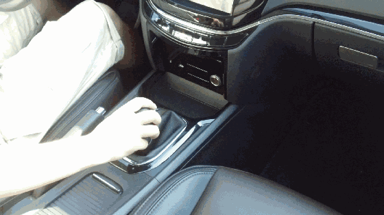 手动换挡操作_手动换挡原理视频_手动挡 练习换挡