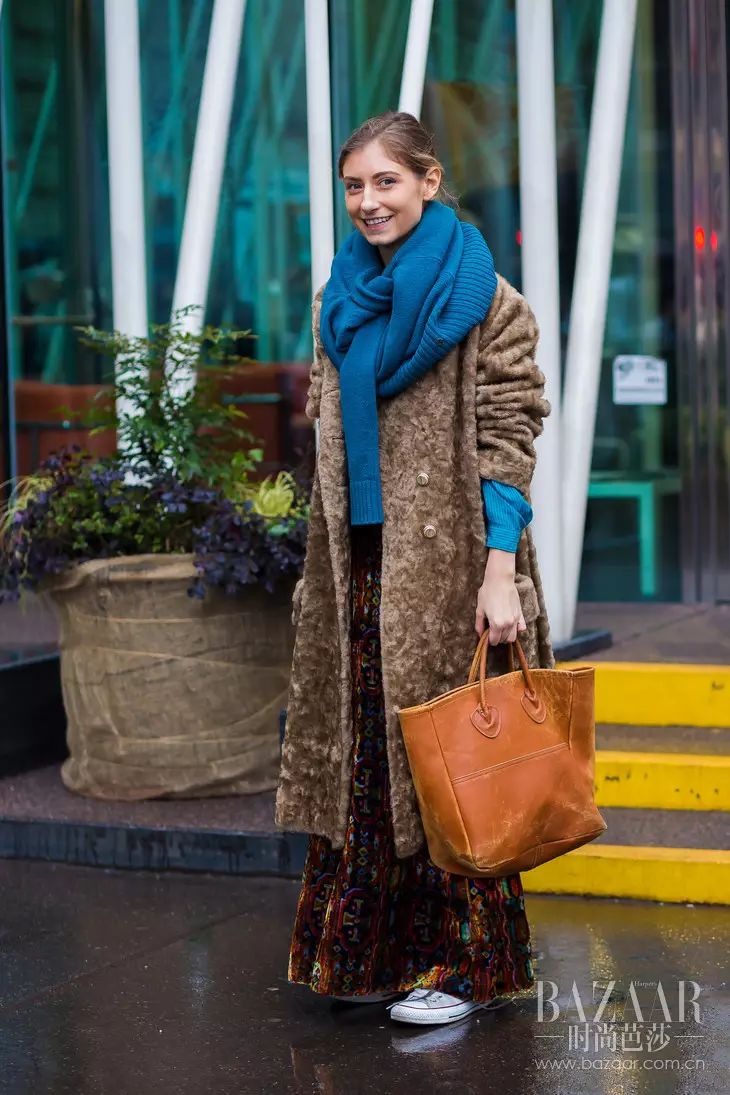 戴手套健身还会磨出茧子吗_戴手套健身还是起茧_健身戴不戴手套