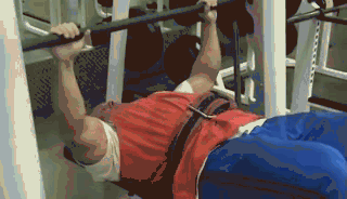 史密斯机优缺点分析_史密斯机训练动作_史密斯综合训练器