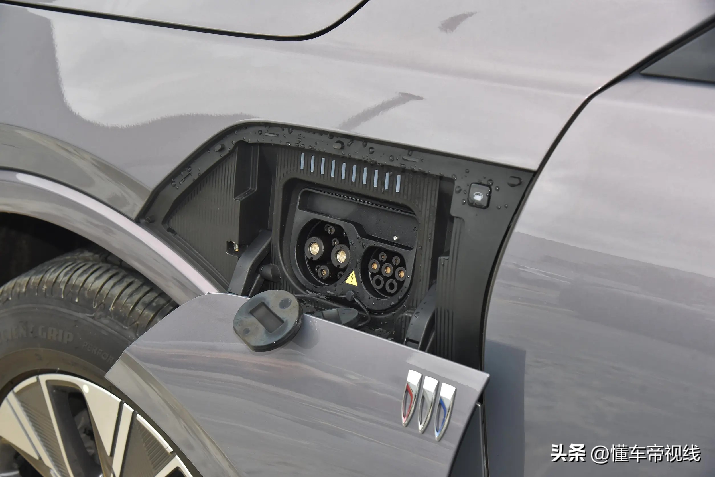 别克君越白金款置换补贴_别克君威2024款价格_2025款别克新君越产品知识操作练习表