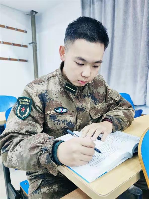 英语听力大学答案_大学英语听力训练系统基础版_大学英语四级听力练习