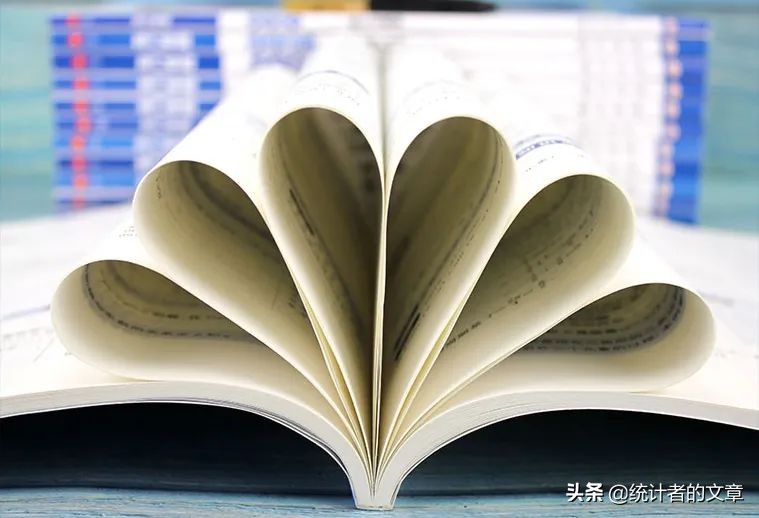 龙门综合训练器_龙门式机体的优缺点_龙门器健身