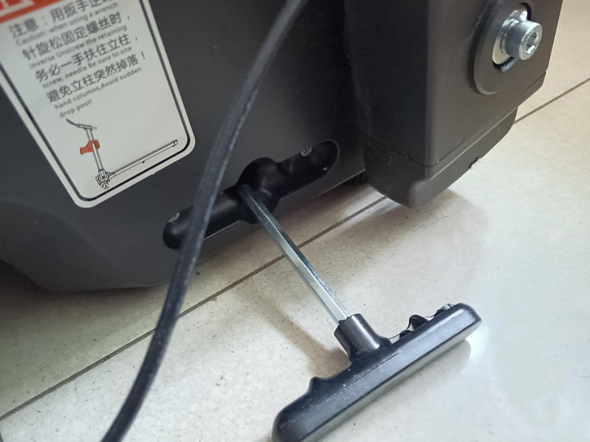 什么牌子跑步机好适合家用_家用的跑步机哪个好_家用什么牌子跑步机好用