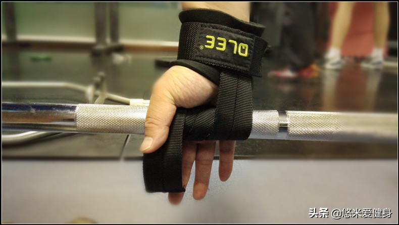 健身要带手套吗_手套健身带要洗吗_健身手套有必要买带束带的么