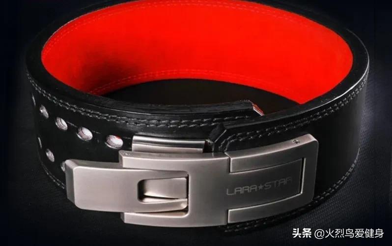 健身需要带手套吗_健身手套有必要买带束带的么_健身带的手套