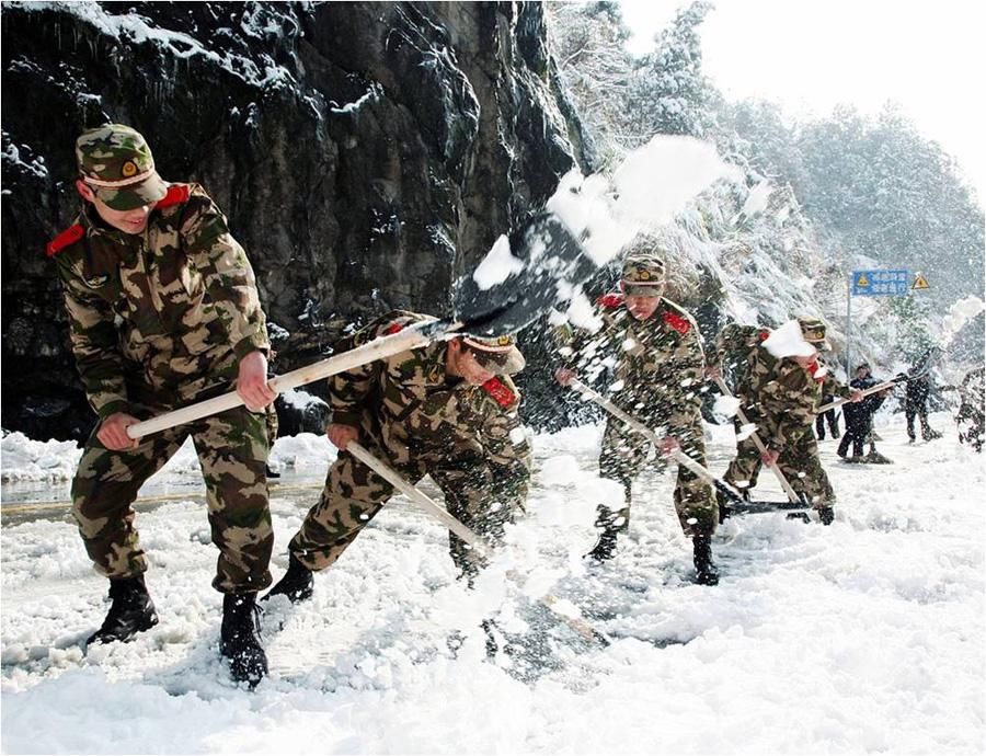 新闻实时摄影app_实时新闻摄影_新闻摄影视频