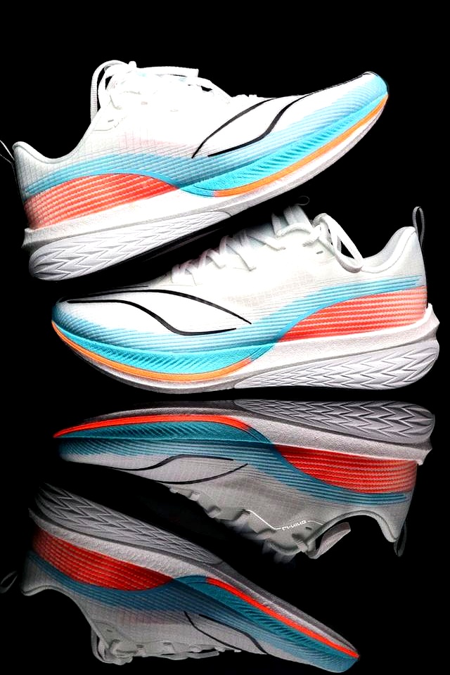 跑鞋科技升级_什么牌子的跑步机好_长距离跑鞋耐磨性