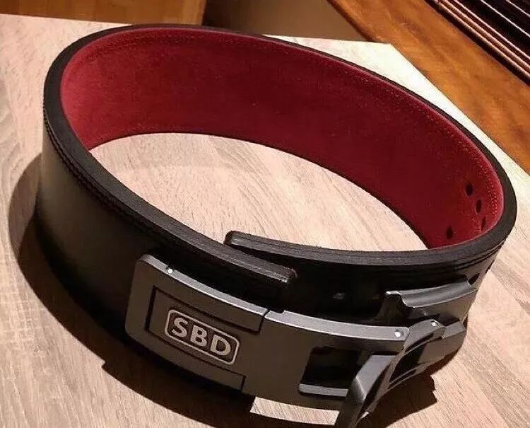 手套健身护腕怎么戴_手套健身护腕图片_健身护腕手套