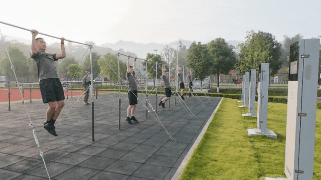 军事体育训练智能化考核_综合训练器怎么使用_智能化综合训练场