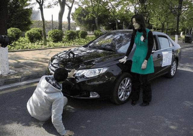 碰瓷党原来有三大“行规”，三种车他们绝不会碰，难怪成功率高！-有驾