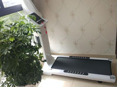 侠客X7跑步机家用款参数点评体验推荐_侠客X7跑步机家用小型超静音迷你折叠式电动减肥健身房专用 260斤承重无刷电机_跑步机什么牌子静音减震效果好