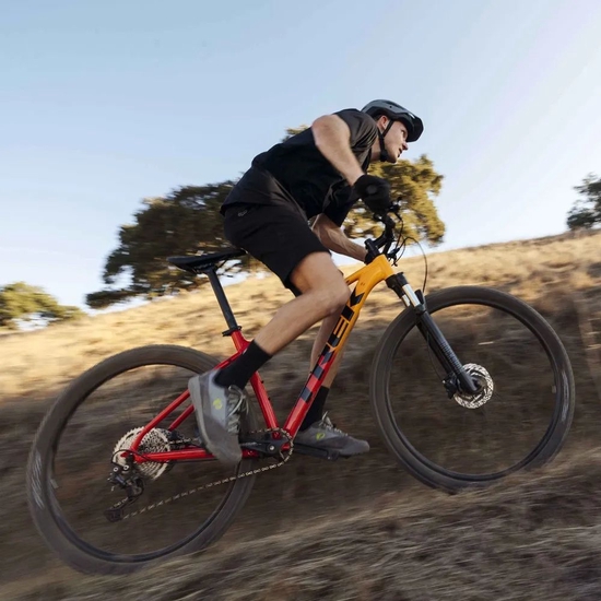 骑行自行车品牌推荐_sportsart自行车_适合城市通勤的自行车品牌