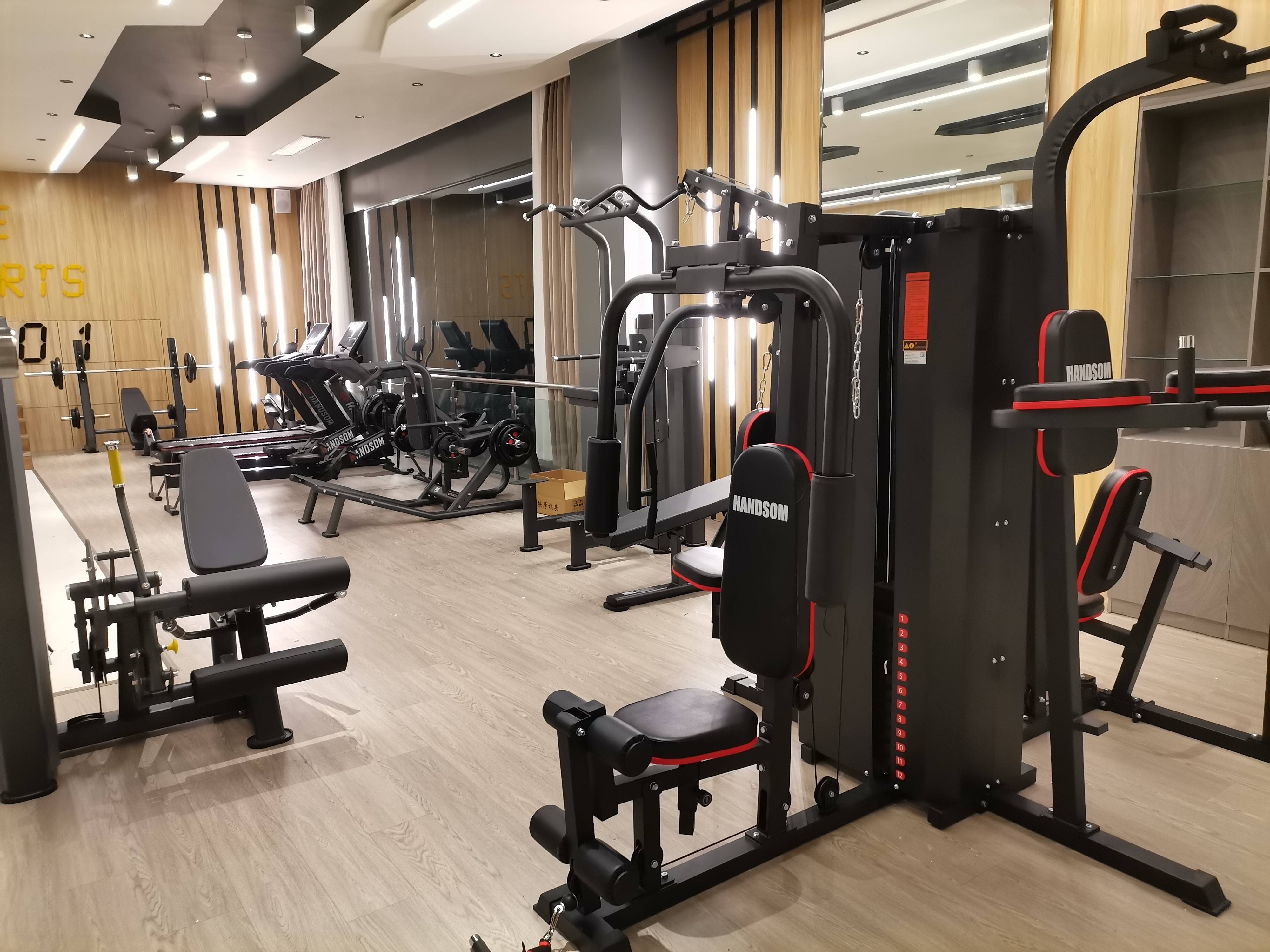 澳门天天免费精准谜语 悍德森健身器材:综合训练器正确使用方法及训练技巧