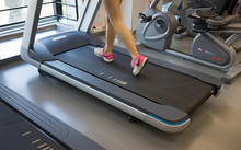 新澳门天天彩是不是官方的 万年青跑步机热门产品榜 万年青跑步机哪款好