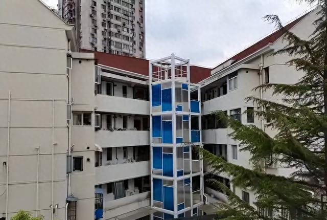 新门内部资料免费查询 再过十年，老旧小区将会以4种方式结束，做好心理准备！